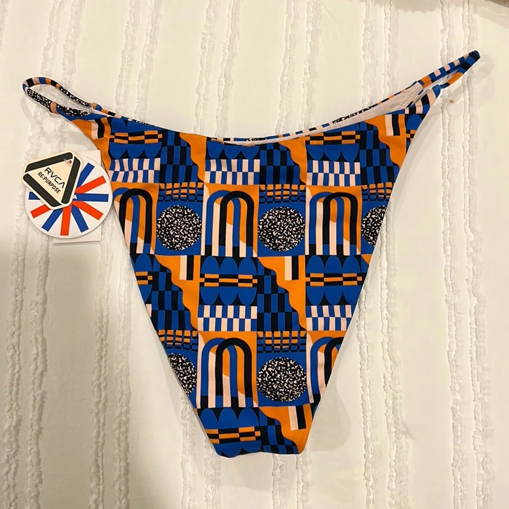 NWT RVCA Bikini Bottoms - Picture 2 of 2